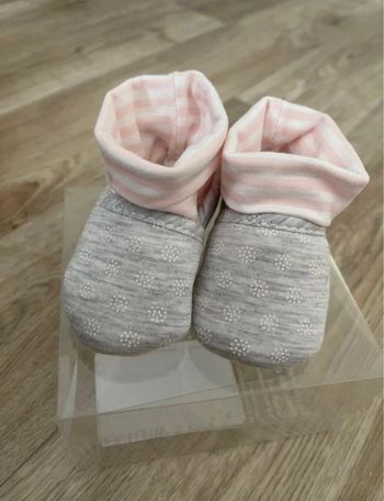 Chausson de naissance Obaïbi neuf