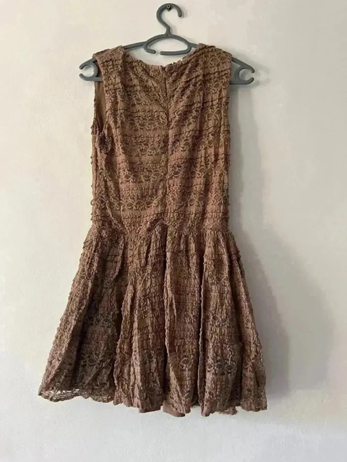 Robe courte - Taille 38 - photo numéro 4