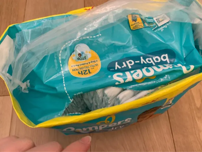 Couches Pampers taille 2 - photo numéro 3
