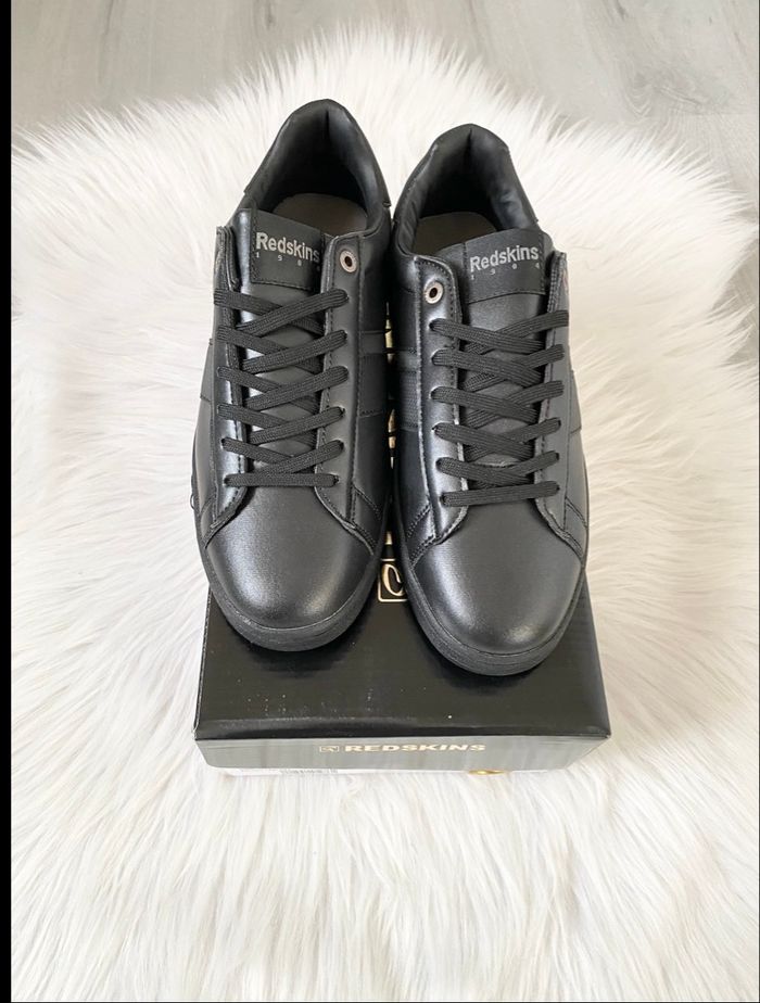 Baskets Redskins homme – Taille 41 – noires – Neuf avec étiquette - photo numéro 3