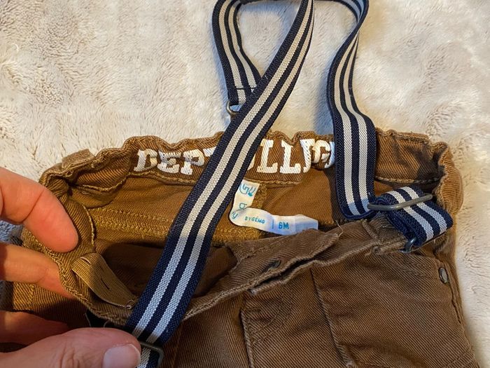 Pantalon avec bretelles 6 mois - photo numéro 3