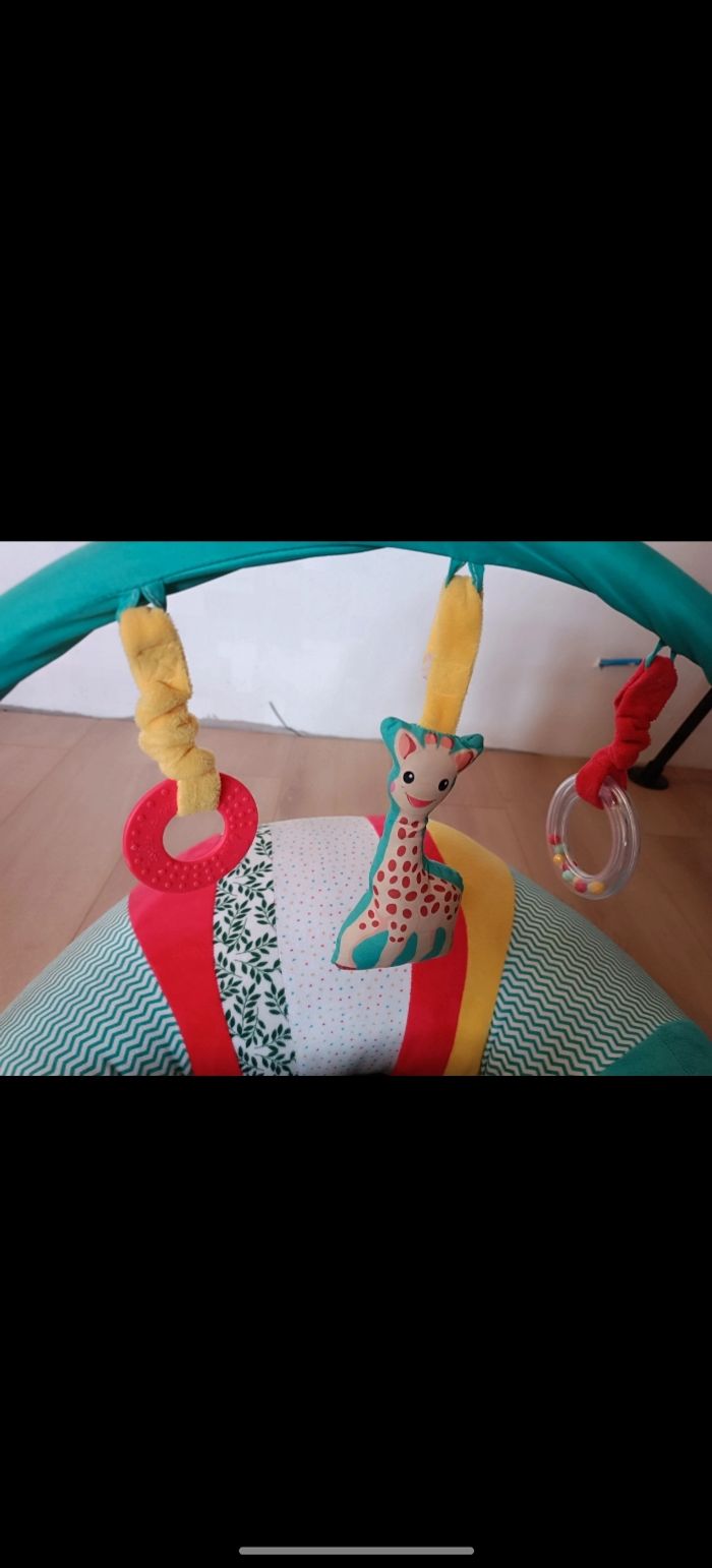 Siège d'éveil "Seat and play" de Sophie la girafe - photo numéro 5