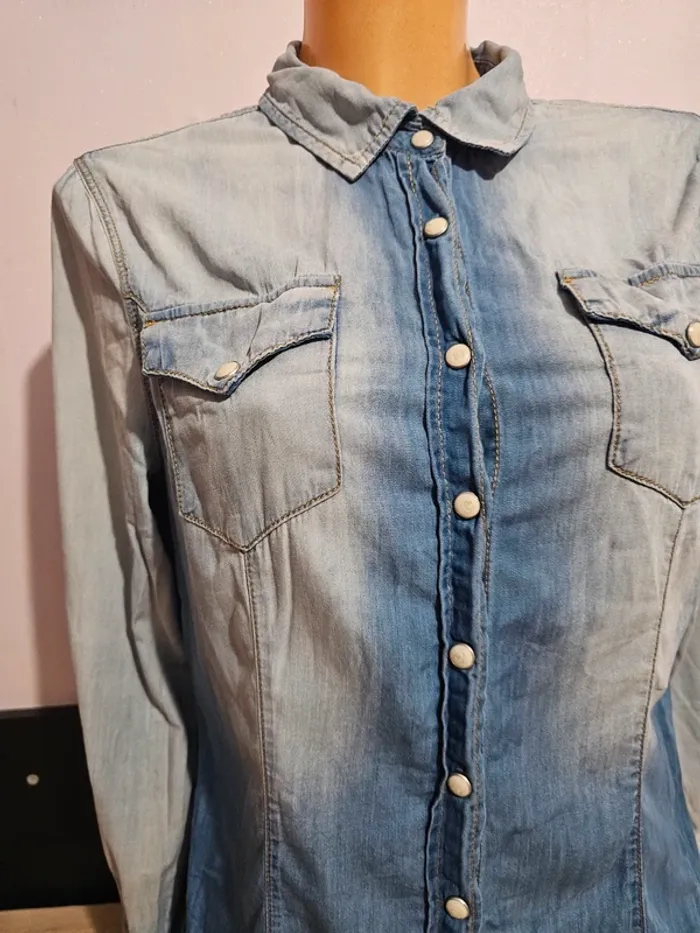 Chemise veste légère en jean, esmara taille 42 - photo numéro 2