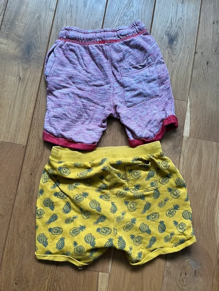 Lot 2 shorts 3 ans - photo numéro 3