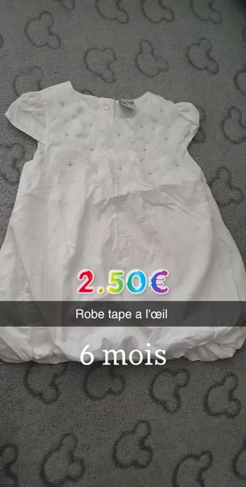 Robe tape à l'œil