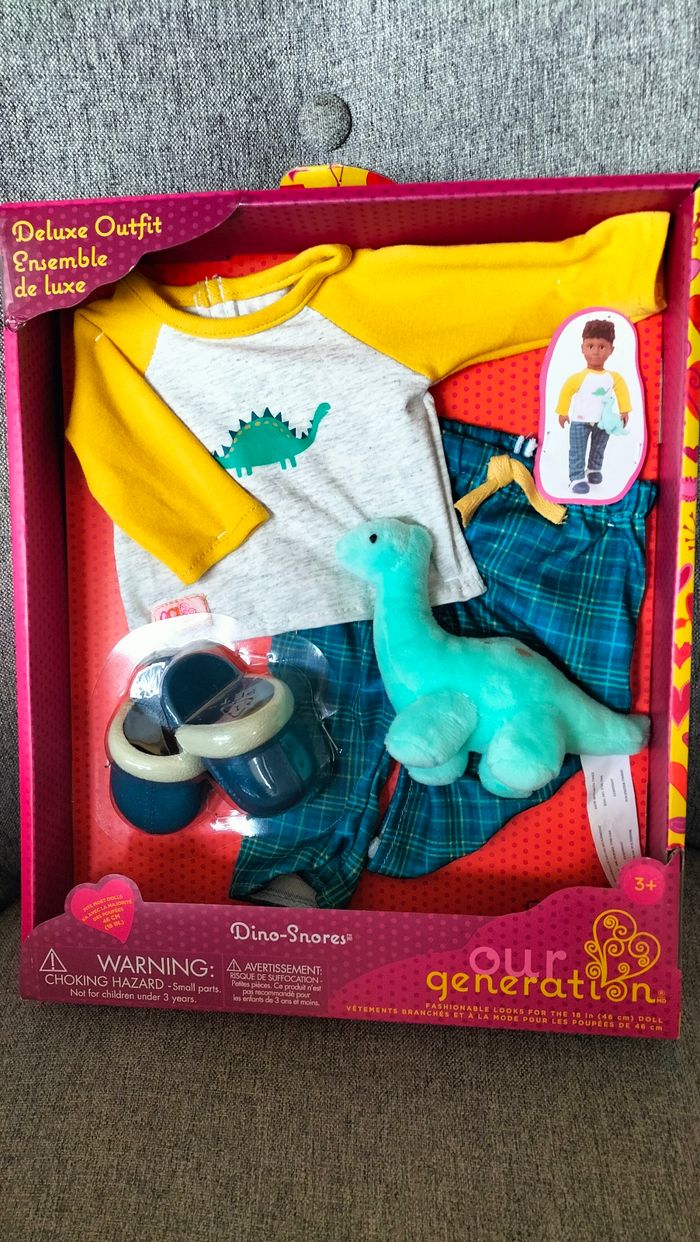 Set de vêtements pour poupées our génération