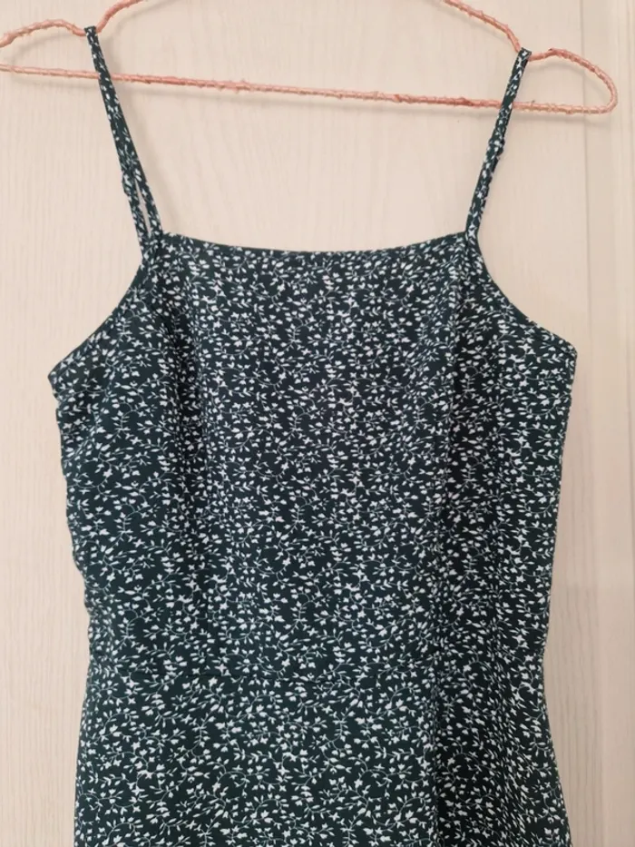 Jolie robe d'été verte à motifs blanc femme shein taille XS/34 - photo numéro 2