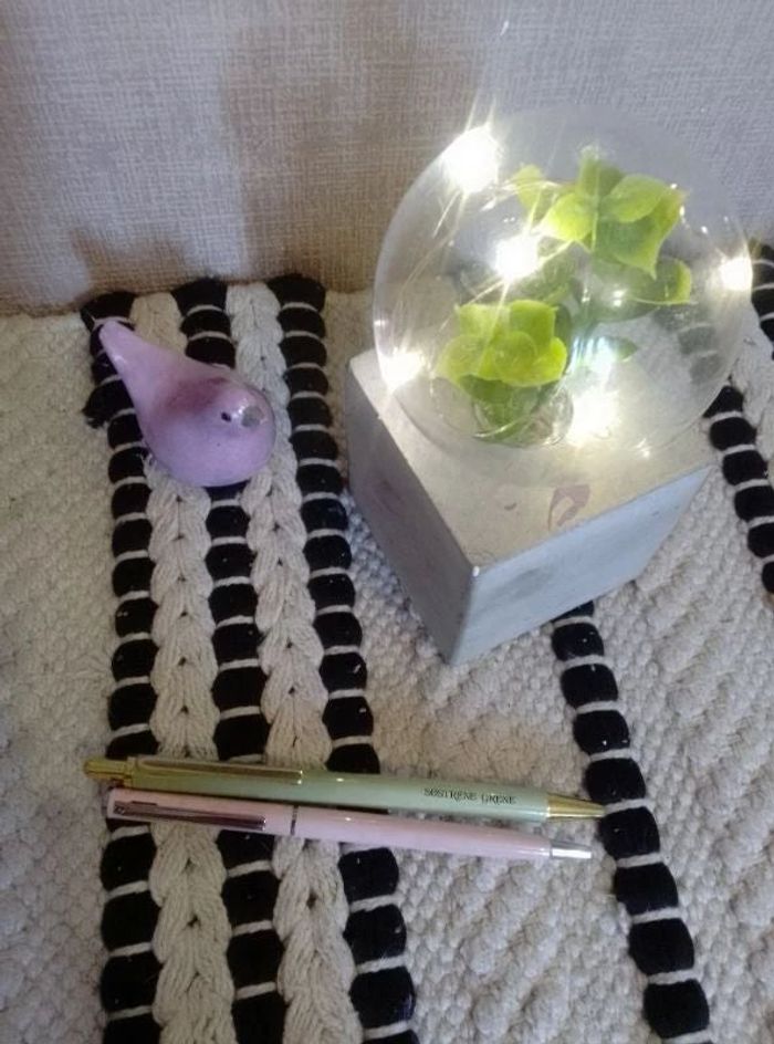 Lots 2 stylos marque sostrene grene