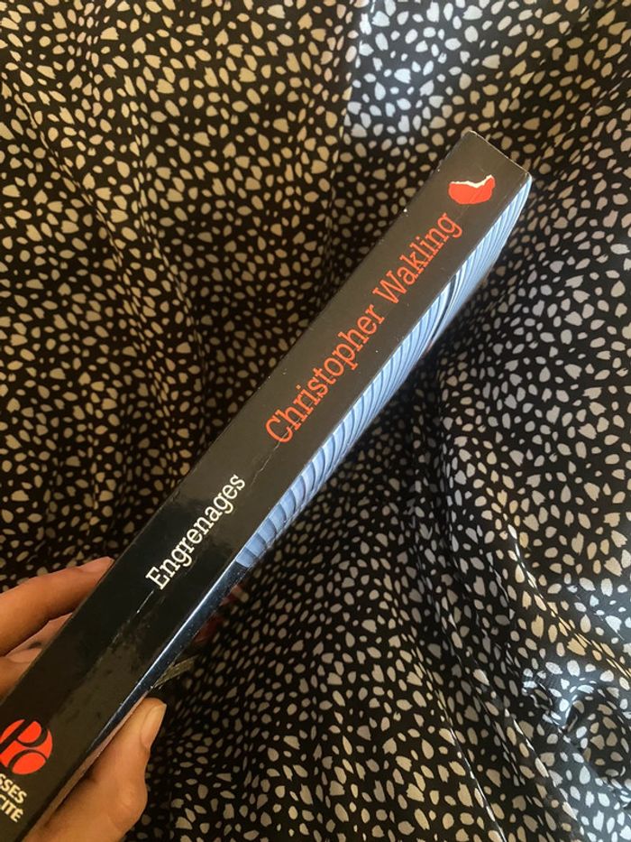 Livre Engrenages - Sang d’encre Christopher Wakling - photo numéro 2