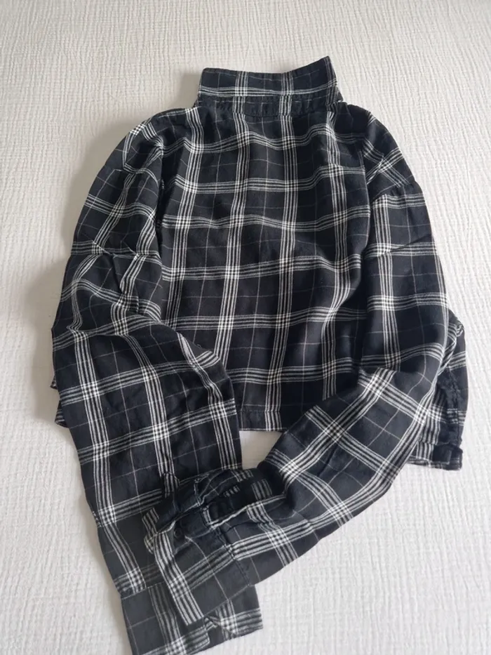 Chemise H&M croc top manches longues noire - photo numéro 2