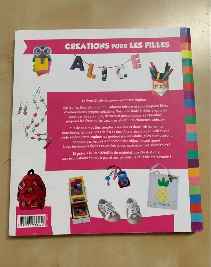 Livre de créations pour les filles - photo numéro 2