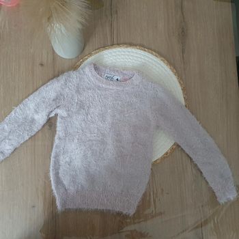 Pull fille 4 ans