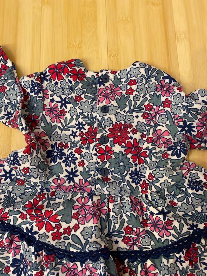 Robe et collant - photo numéro 2