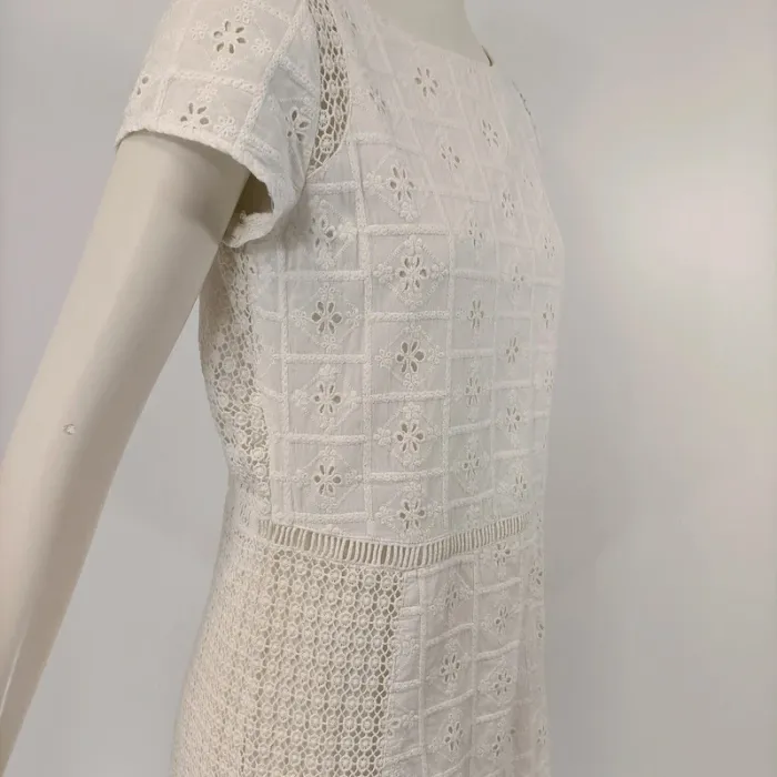 Robe blanche Broderie Anglaise - Zara Trafaluc 100% Coton doublure Viscose - A204 - photo numéro 3