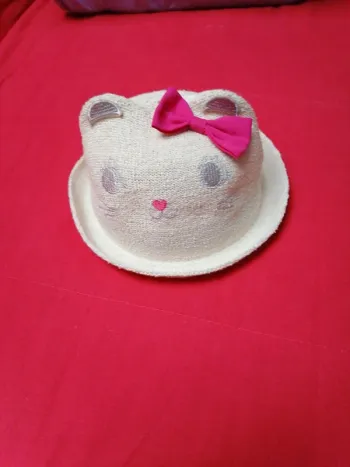 Chapeau petit chat de marque kiabi