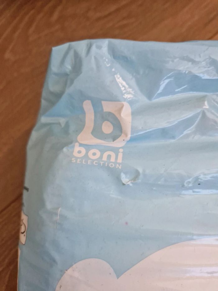 Paquet de 50 langes bébé boni mini 2 3-6 kg - photo numéro 2