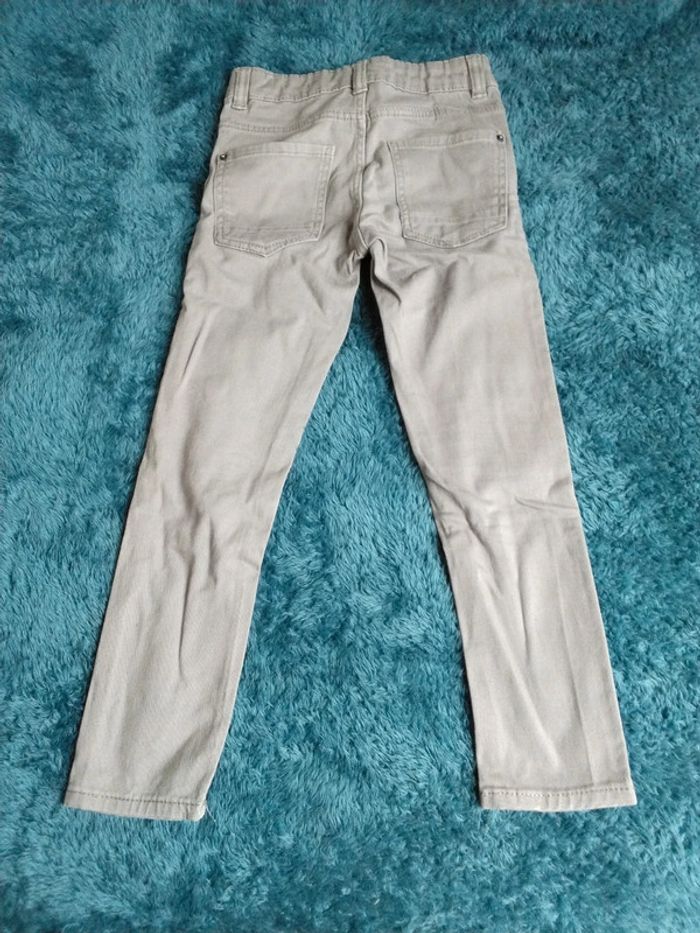 Pantalon gris Kiabi 6ans - photo numéro 2