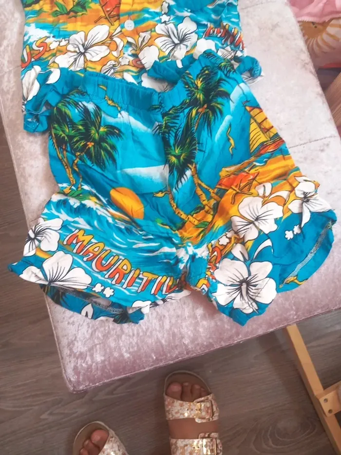 Tenue mauricien taille 4ans - photo numéro 2