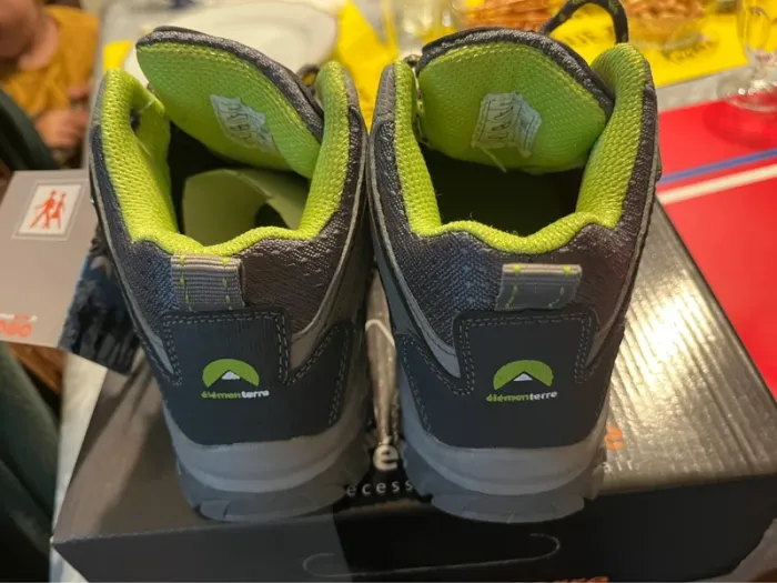 Chaussure de randonnée gris vert taille 30 - photo numéro 4