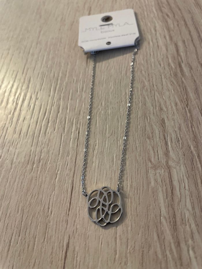 Magnifique collier neuf - photo numéro 2