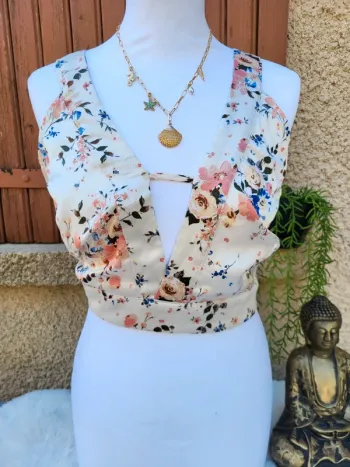 Top bandeau satiné fleuri ivoire multicolore shein taille 52