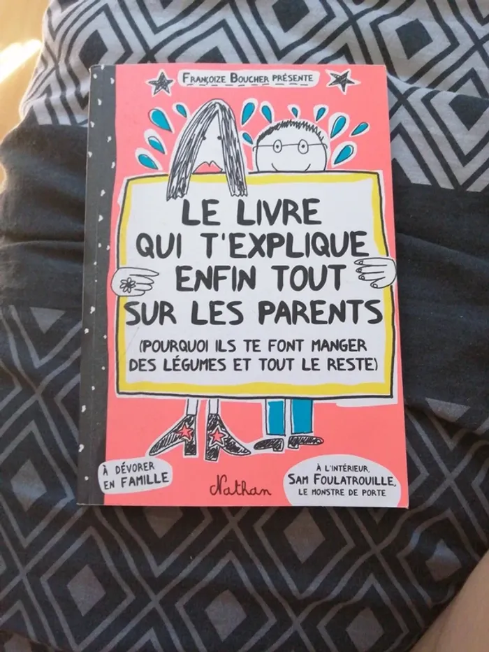 livre "Le livre qui t'explique enfin tout sur les parents"