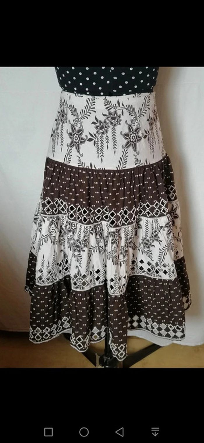 Jupe longue à broderie anglaise marron blanc Taille M - photo numéro 5