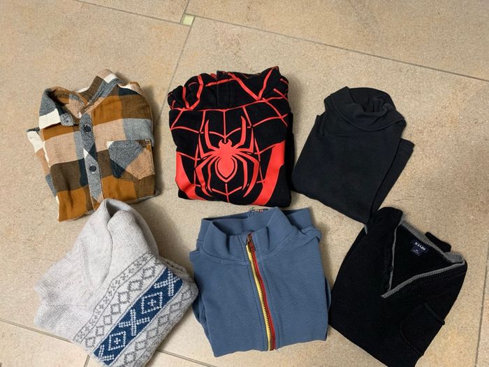 Lot de 7  hauts garçon hiver  5 ans