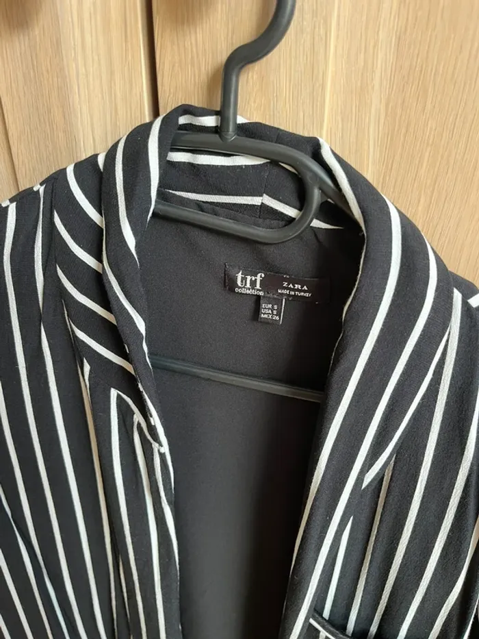 Veste Zara lignée - photo numéro 3