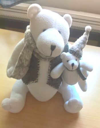 Ours blanc H43 avec bébé