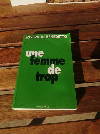 Une femme de trop