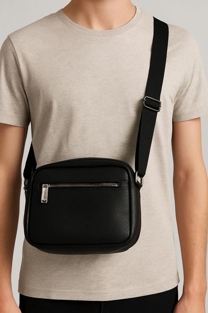 Sac a bandoulière noir Pier One