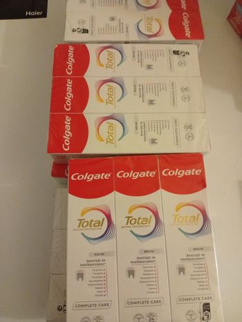 Lot de 18 dentifrices colgate total activé prévention à 30€ avec le code 
CHOCOLAT30
Le lot passe à 21€