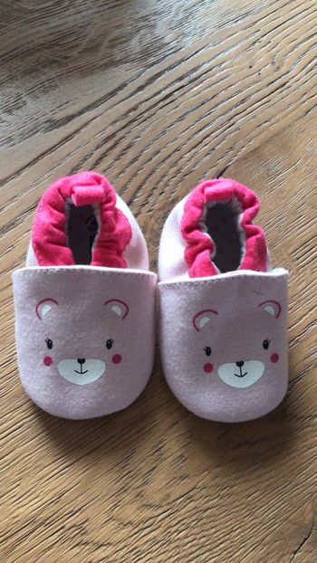 Chausson ourson rose