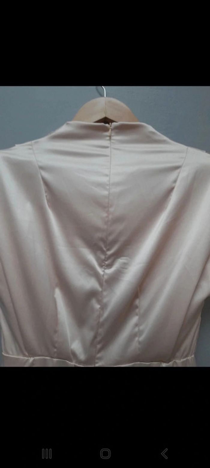 Robe chic satiné - photo numéro 5