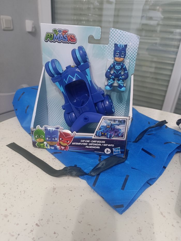 Chat bolide yoyo pjmasks