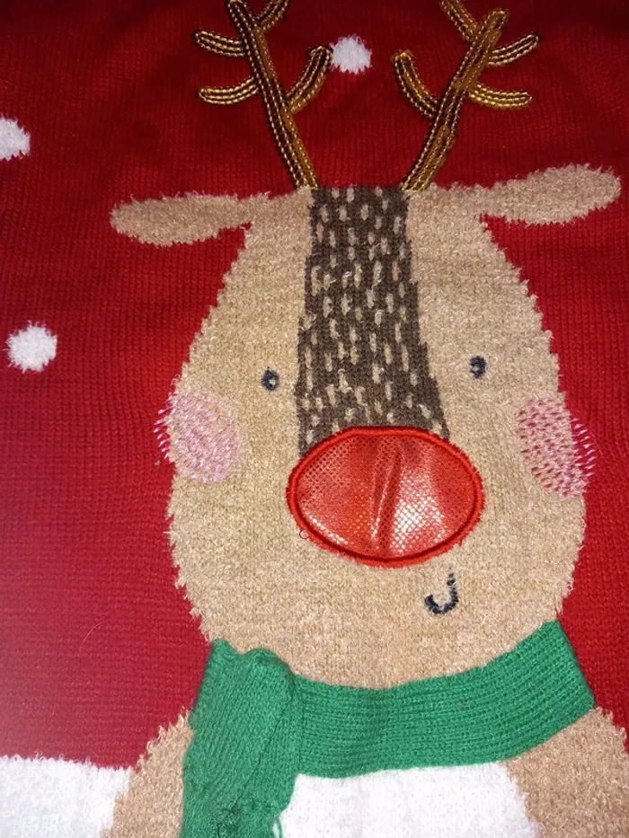 Pull noel 10 11 ans fille sequins renne primark - photo numéro 2
