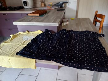 1 débardeur et 2 tee shirts grossesse Taille L