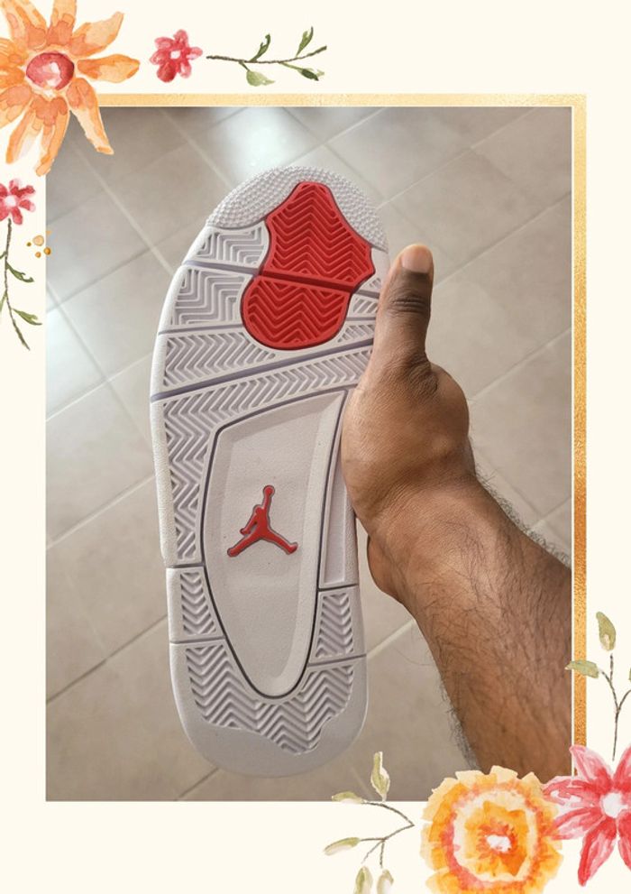 magnifique paire de Air Jordan 4 Retro Mettalic Red en taille 39 - photo numéro 4
