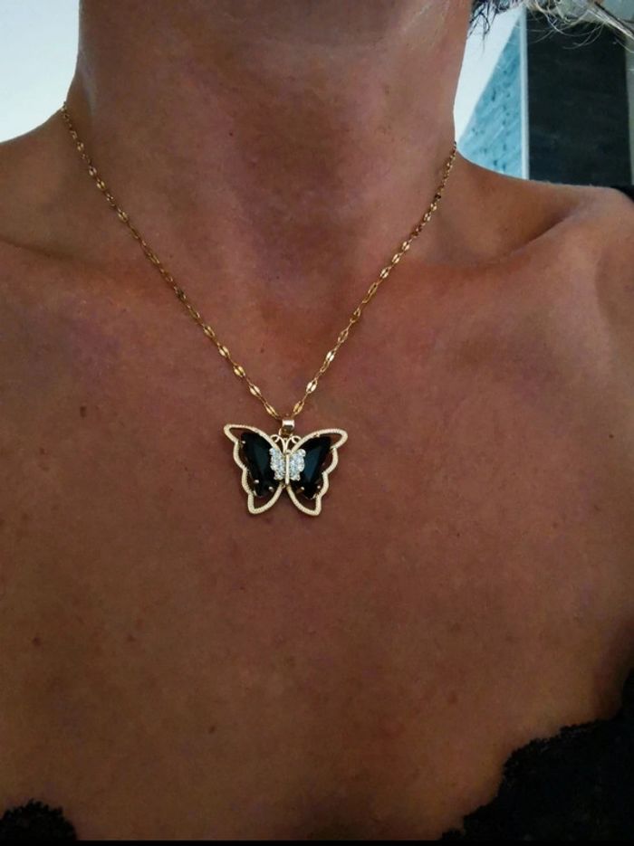 F47 Collier chaîne acier inoxydable papillon