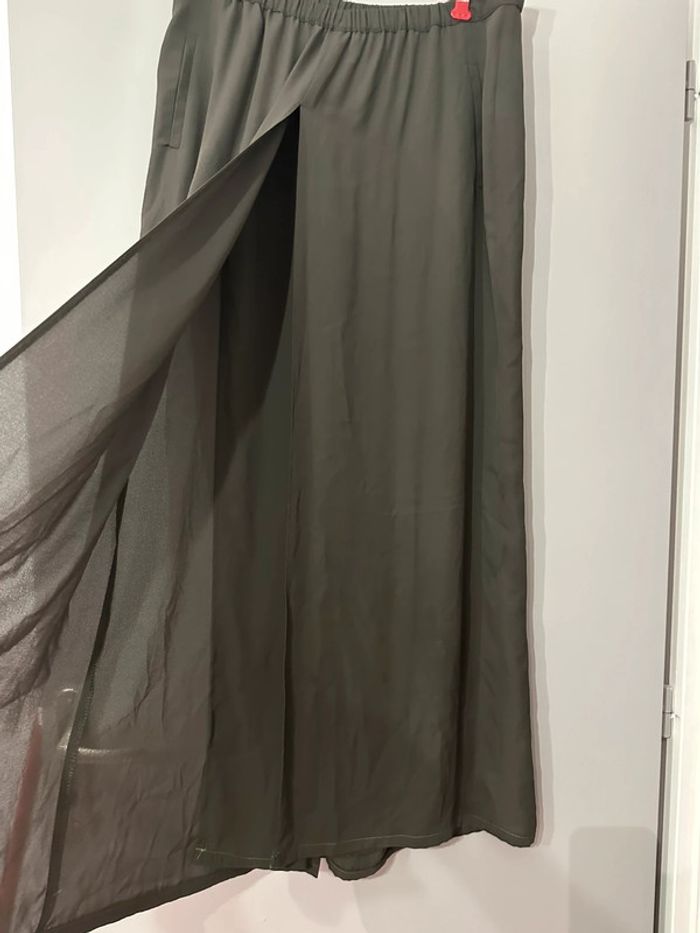 Pantalon ouvert devant zara taille M kaki - photo numéro 2