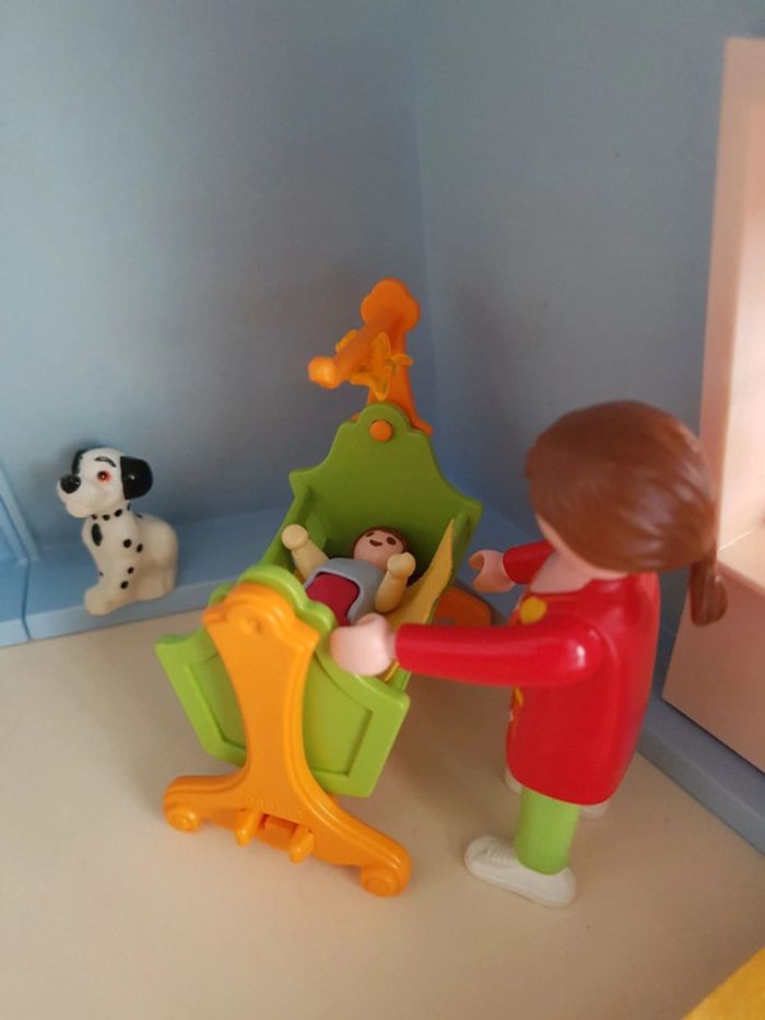 Maison et famille Playmobil - photo numéro 6