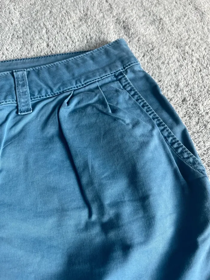 👗 Jupe courte Mustang Maren Chino Skirt bleue – Taille 28 (38), style casual chic - photo numéro 2