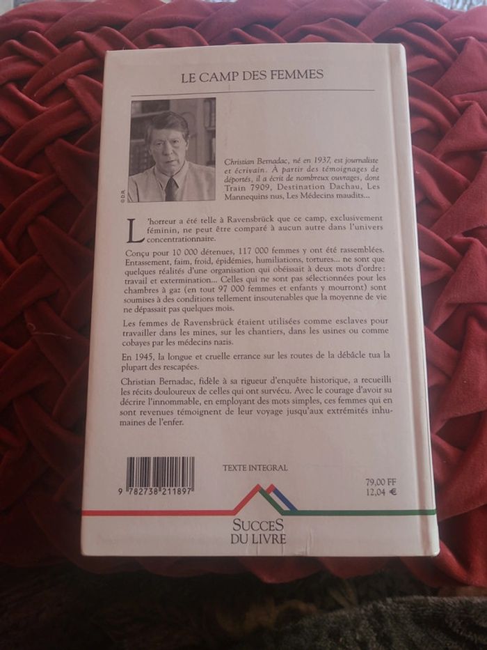 Le camp des femmes - photo numéro 2