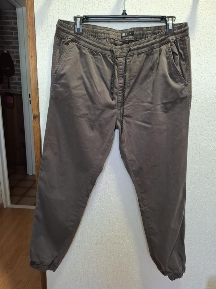 Joli pantalon homme Tex XL large toile gris foncé très bon état