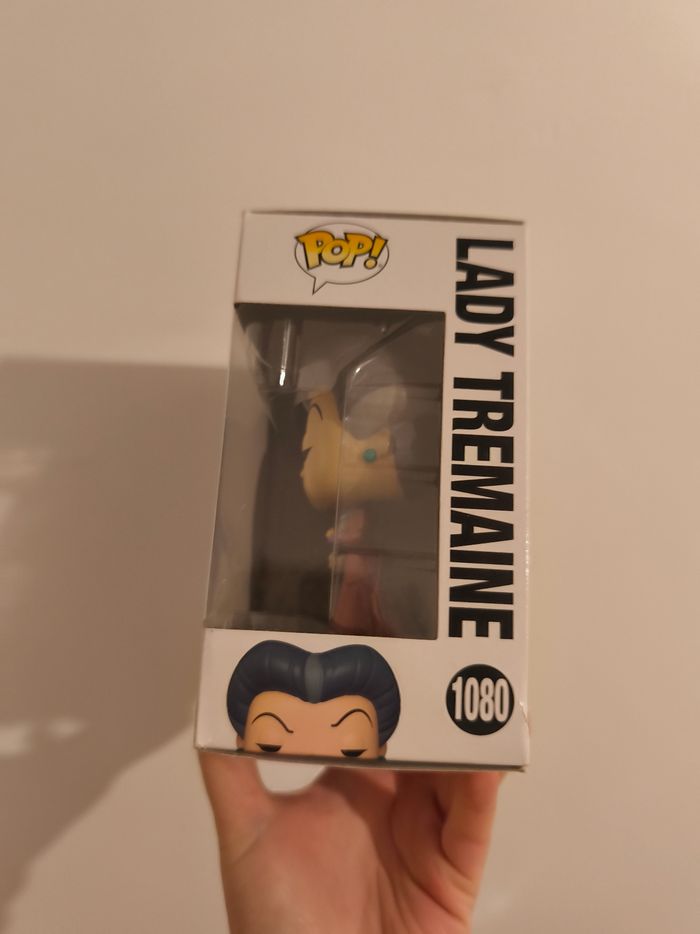 Funko pop Disney figurine lady tremaine vilains cendrillon - photo numéro 2