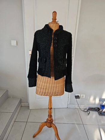 Veste courte femme taille 38 La Fée Maraboutée