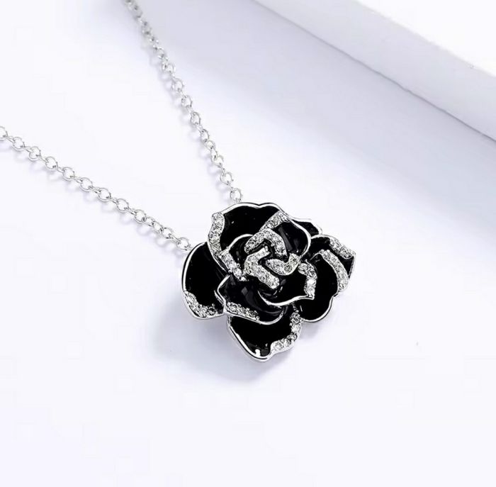 Parure rose noire - photo numéro 5