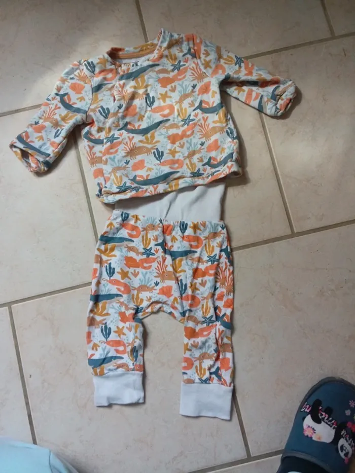 🌹ensemble gemo 12 mois 🌹 - photo numéro 1