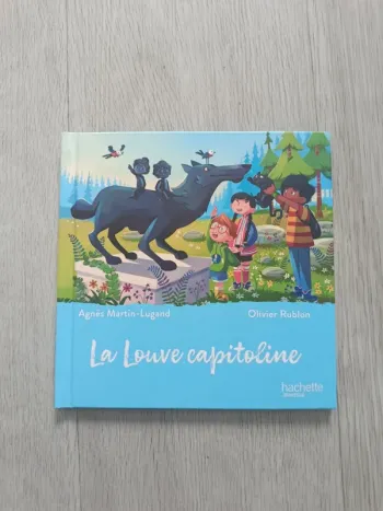 Livre le musée magique la louve capitoline